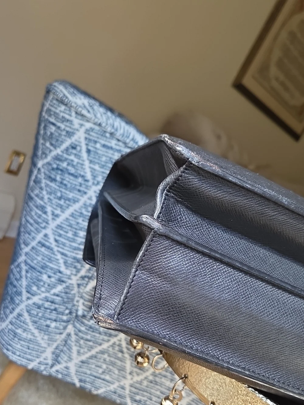 Louis Vuitton Taiga Laguito Business Bag Briefcase